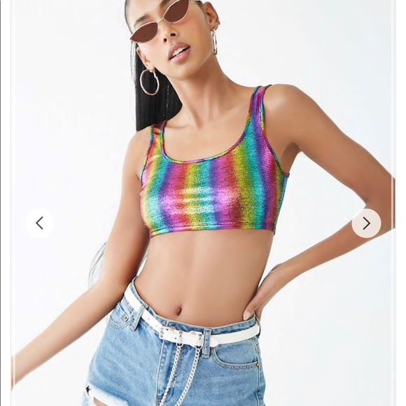 Textured Colorblock Crop Top - Picture 1 of 5